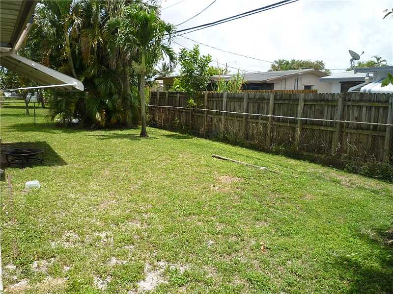 2nd image of 8880 NW 10th St