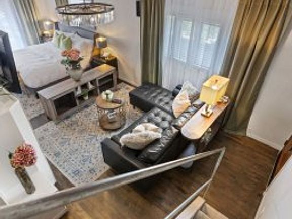 5th image of 5002 Junius St APT 8