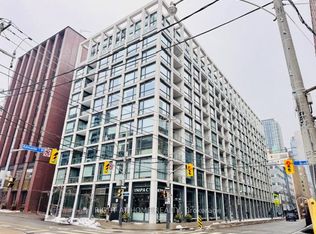 39 Brant St #304, Toronto, ON M5V 0M8
