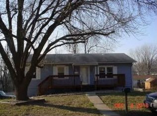 5402 Rock Springs Rd, Saint Joseph, MO 64505