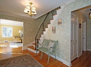 27 Timber Acres Rd, Short Hills, NJ 07078