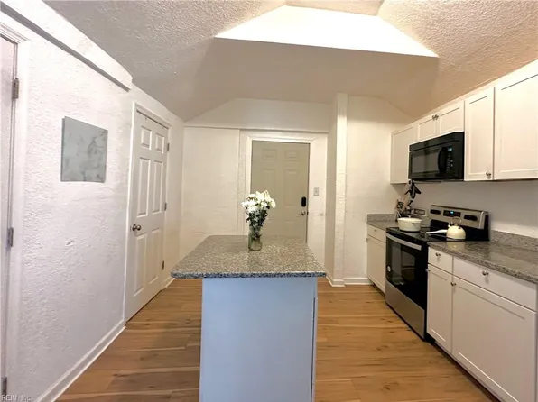 154 Tynes St, Suffolk, VA 23434