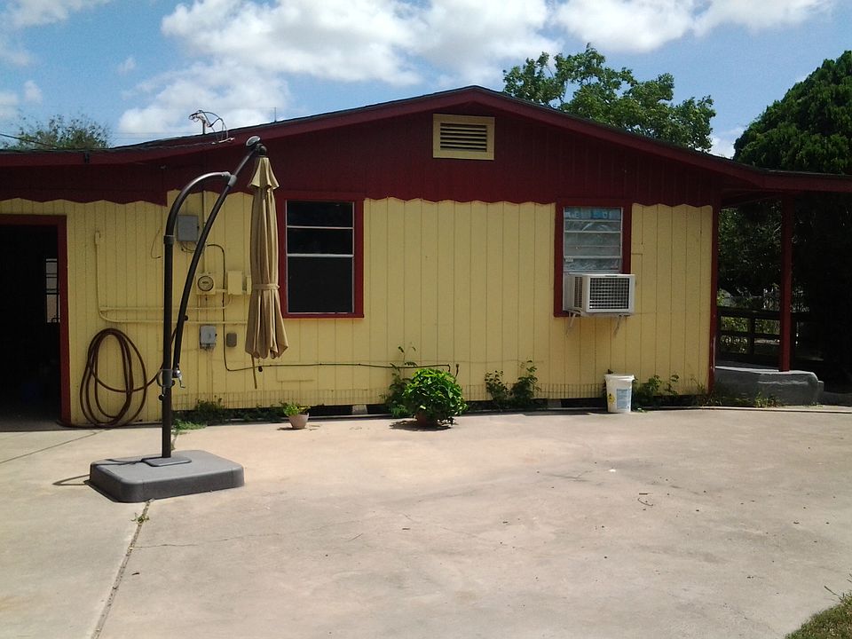 1st image of 400 San Pedro Ln