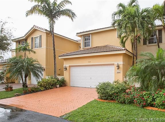 3rd image of 5464 NW 112th Pl