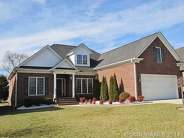 1st image of 605 Weyburn Dr