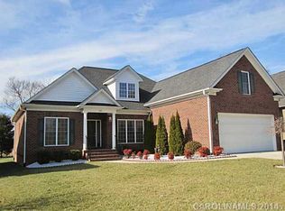 605 Weyburn Dr, Concord, NC 28027