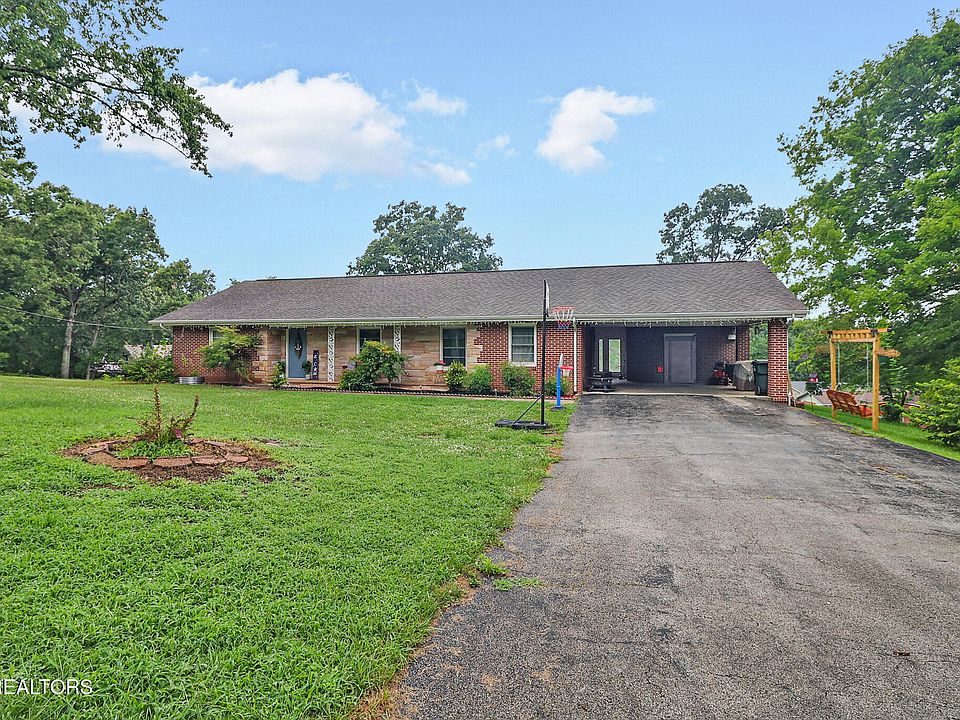 1st image of 257 Brookhaven Dr