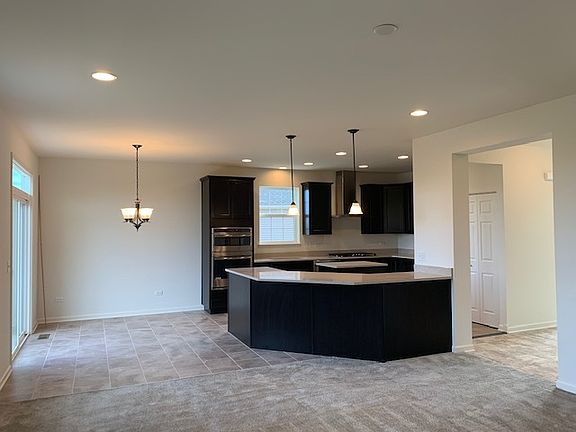 3rd image of 1575 Powderhorn 113 Ln