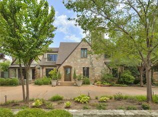 6638 Avondale Dr, Nichols Hills, OK 73116