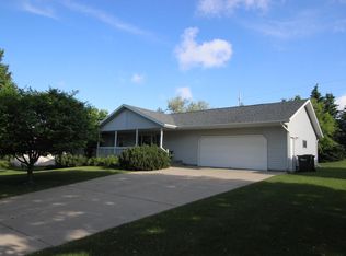 120 W Hilltop Dr, Fergus Falls, MN 56537