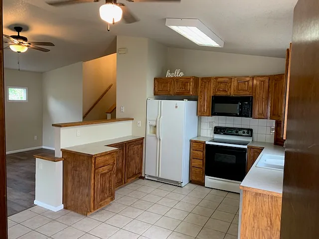 625 Woodland Way — Photo 10