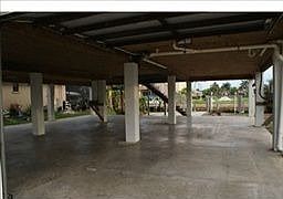 3rd image of 1657 Villa Ct