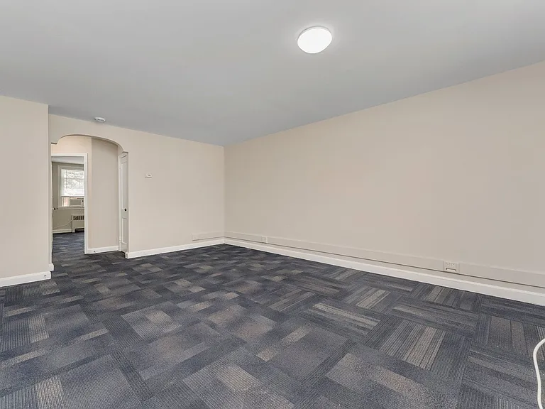 5346 Chew Ave - St. Teresa — Photo 13