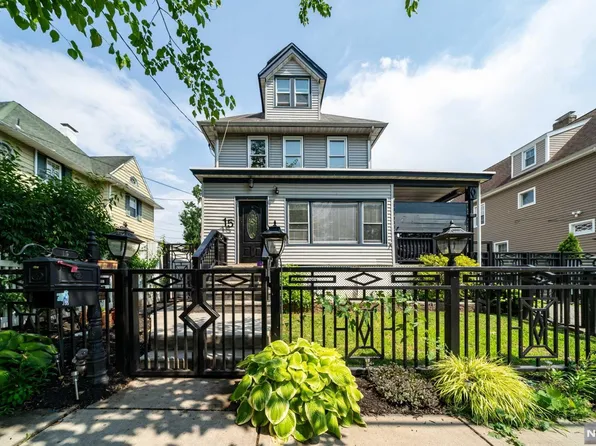 15 Garden St, Ridgefield Park, NJ 07660