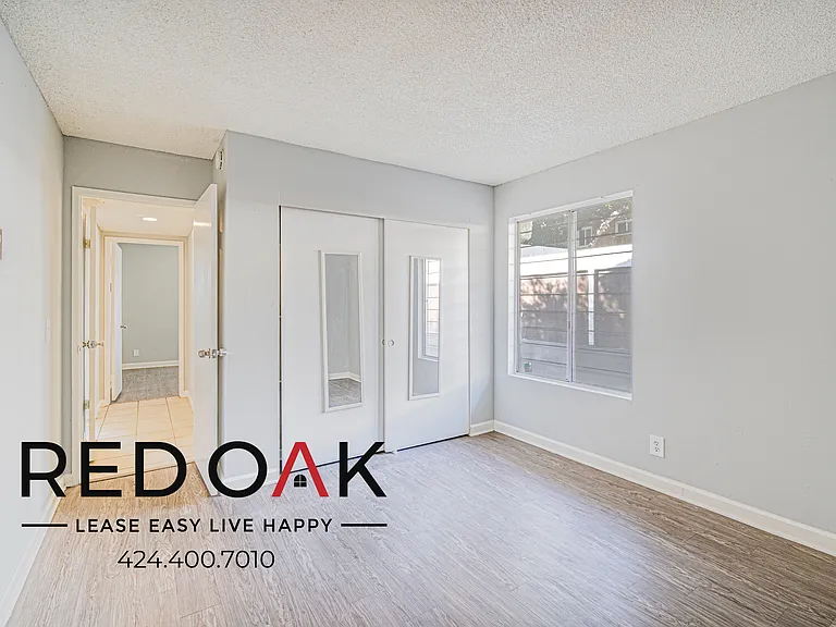 17516 Grand Ave #1 — Photo 3