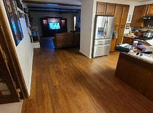 3611 Meadow Oaks Ln, Bryan, TX 77802