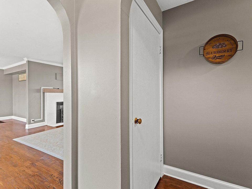 2317 Leestown Rd, Frankfort, KY 40601 Zillow