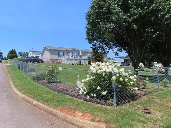 100 Reedy Creek Rd, Bristol, TN 37620