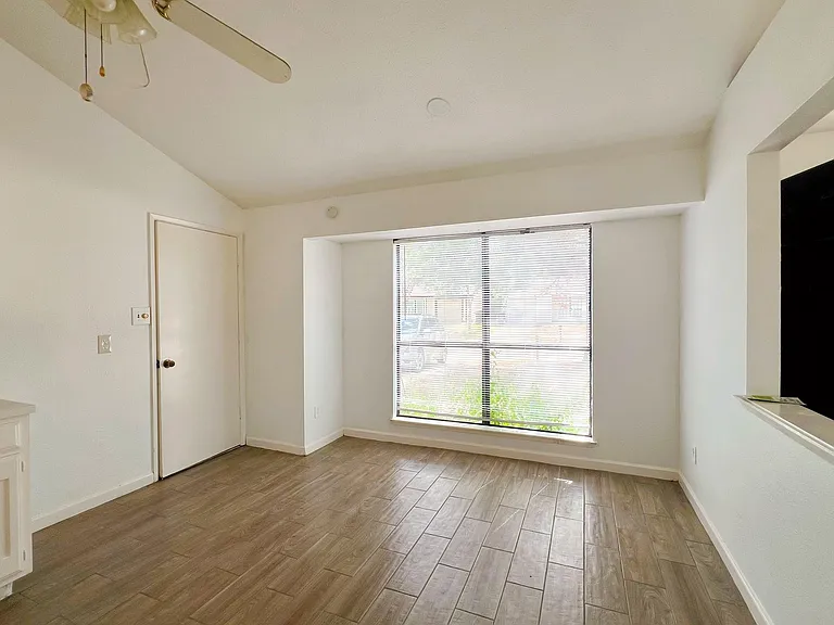 24126 Jumping Jay Ln — Photo 10