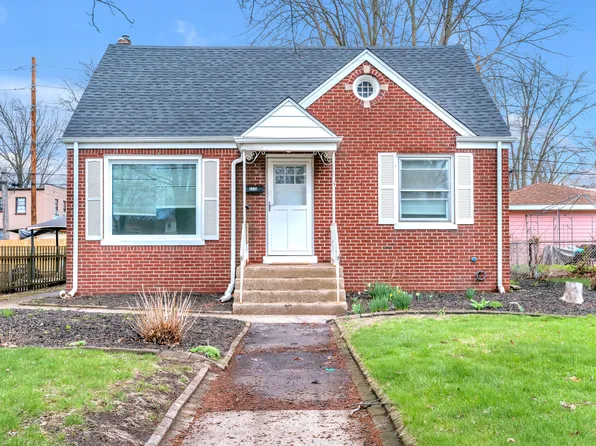 8215 Hohman Ave, Munster, IN 46321