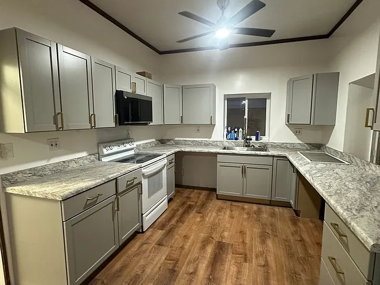 4114 Secor Rd #1 — Photo 5