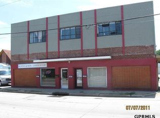 5703 NW Radial Hwy, Omaha, NE 68104