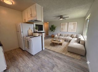 4272 Corinth Ave, Los Angeles, CA 90066