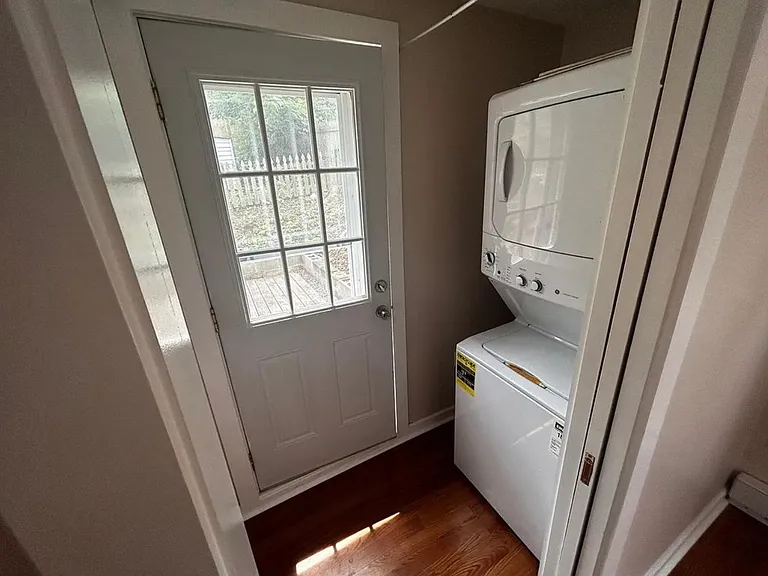 16 Canfield St #B — Photo 20