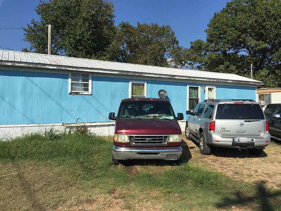 1st image of 815 N 4th St Trlr 2