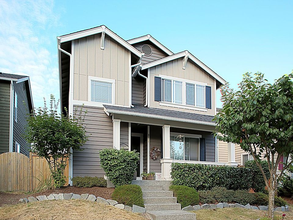 1st image of 9838 223rd Ave NE