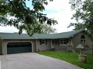 11063 N Long Lake Rd, Traverse City, MI 49685