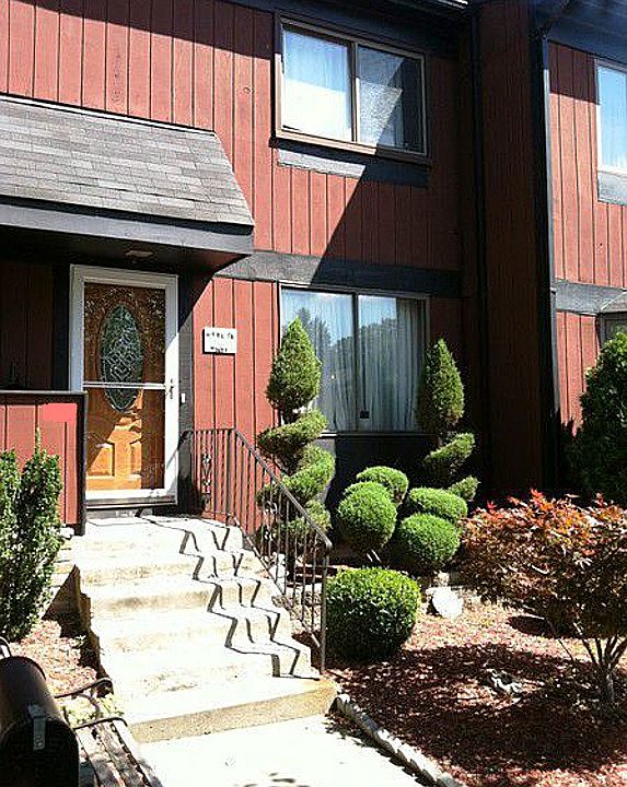 1st image of 37 Wirt Ave