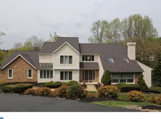 32 Lakewood Cir, Newark, DE 19711