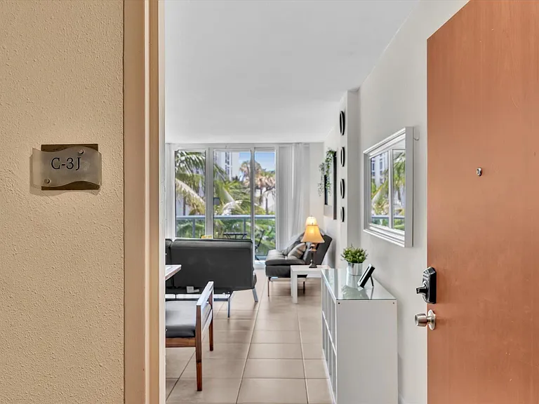 3901 S Ocean Dr #3J — Photo 4