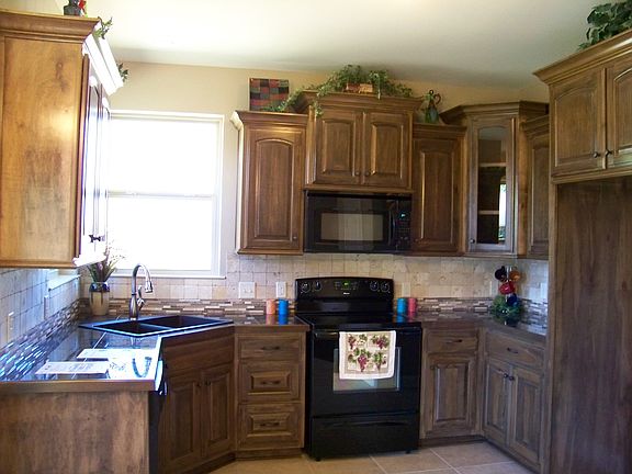 kitchen - refrigerator will be included