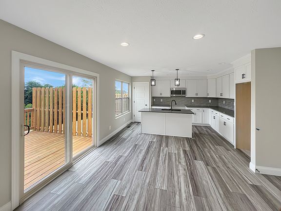4th image of 2256 Limestone Way #V2me6s