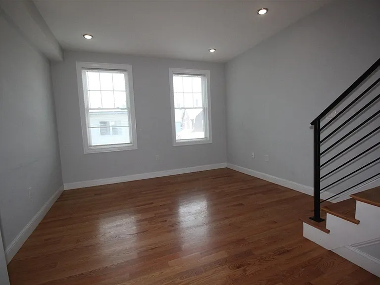 108 Main St #108 — Photo 8