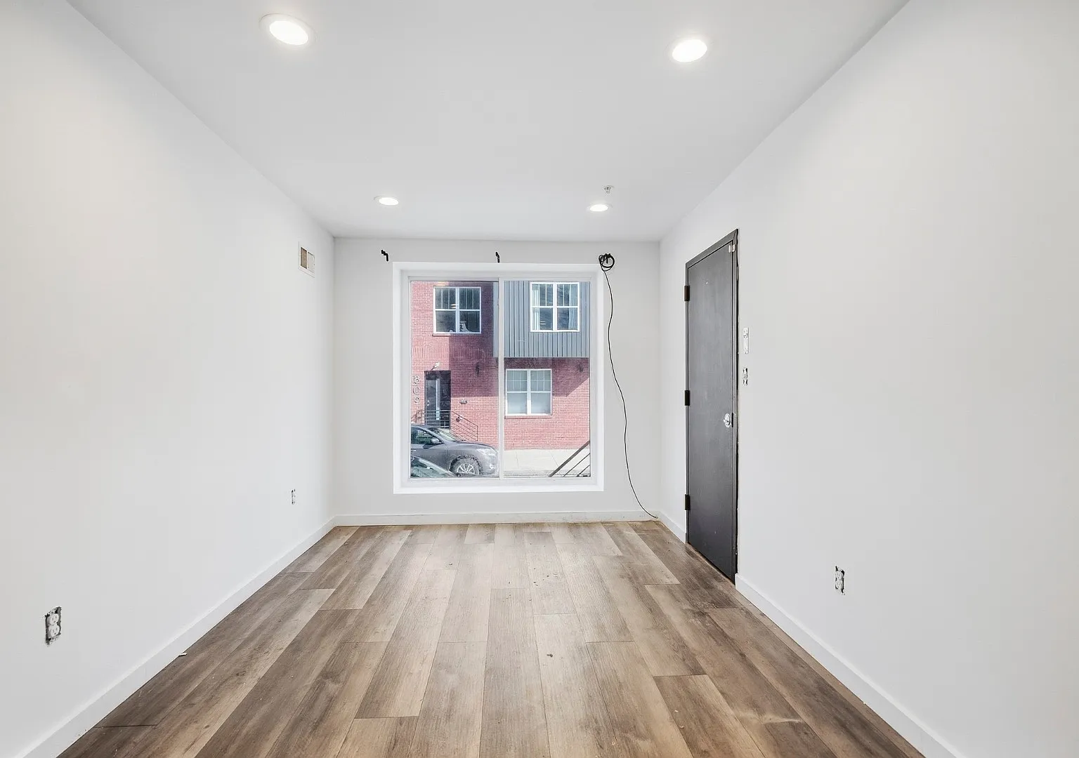 810 Diamond St - 1 — Photo 2