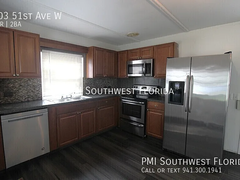 503 51st Ave W — Photo 3
