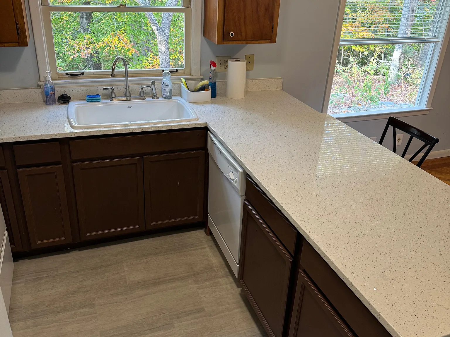 3 bed, 1088 sqft, $2,050 — Photo 3