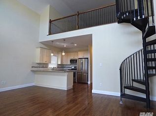 6 September Walk, Long Beach, NY 11561