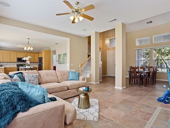 5th image of 2610 Ponderosa Dr