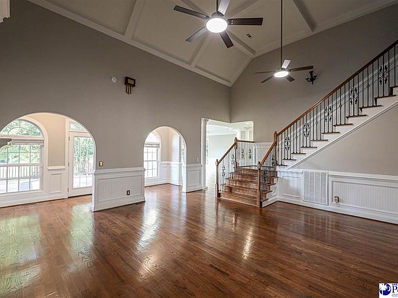 4th image of 4257 Monterey Dr