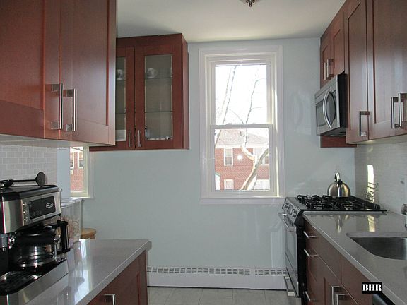 4th image of 2017 Pearson St Floor 80F-2