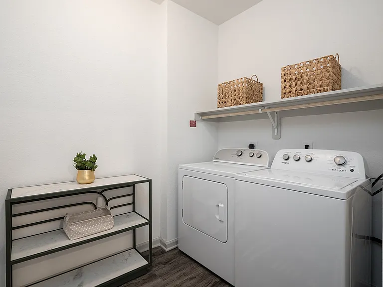 Thrive Luxury Apartments — Photo 85