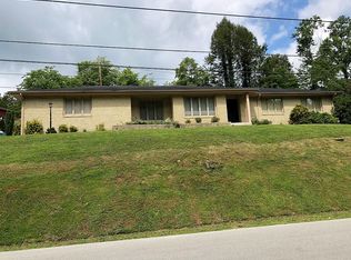 99 Snowden Branch Rd, Jackson, KY 41339