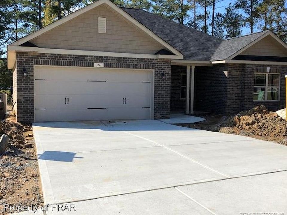 1st image of 24 Parkside Dr