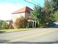 2nd image of 807 NE 1st St