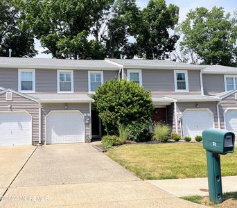 52 Birch Lane, Eatontown, NJ, 07724