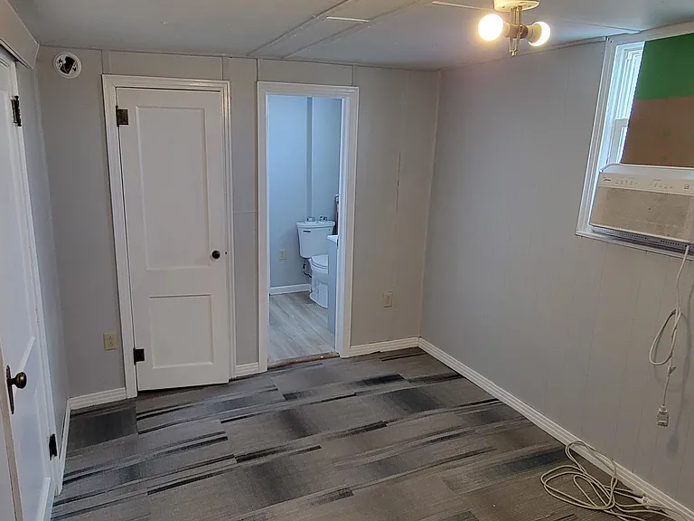 1217 4th Ave #2 — Photo 6